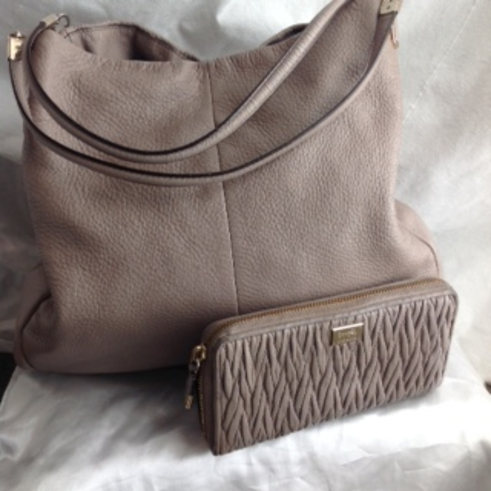 Authentic Coach wallet